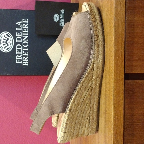 Fred De La Bretoniere Shoes - Fred De La Bretoniere Suede Espadrille Wedges Slingback Tan Brown Size 39 US 9